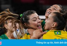 Brazil gặp Mỹ ở chung kết bóng chuyền nữ Olympic