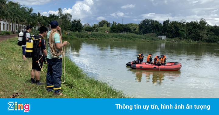 Thi thể cô gái mang bầu dưới hồ Ông Giám