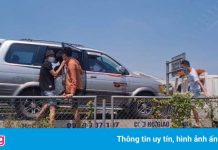 Chở 7 người qua chốt kiểm dịch, tài xế xe cứu hộ bị lập biên bản