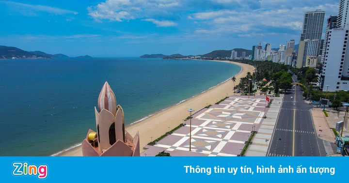 Bãi biển, danh thắng ở Nha Trang nhìn từ trên cao