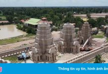 Ngôi đền Thái Lan gây tranh cãi vì giống Angkor Wat