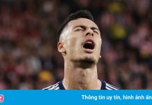 Arsenal có nhiều cột mốc đáng quên trong ngày mở màn Premier League