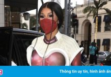 Bộ váy đưa Cardi B đứng đầu danh sách mặc gợi cảm nhất 2021