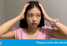 Ca sĩ làm gì với trang phục sau khi biểu diễn