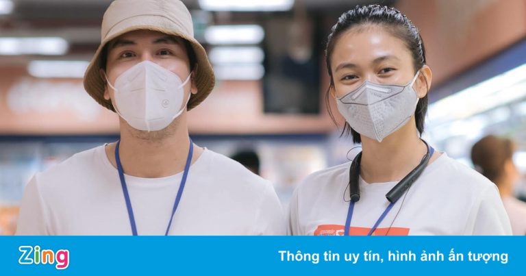 Ba tháng trong khu phong tỏa của nghệ sĩ Việt