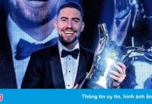 Chelsea bội thu danh hiệu cá nhân của UEFA