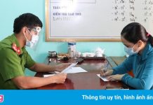 Cán bộ trường học sửa giấy xét nghiệm Covid-19 để qua chốt kiểm dịch