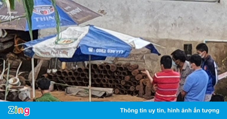 Chủ quán cà phê tử vong khi cưa đầu đạn