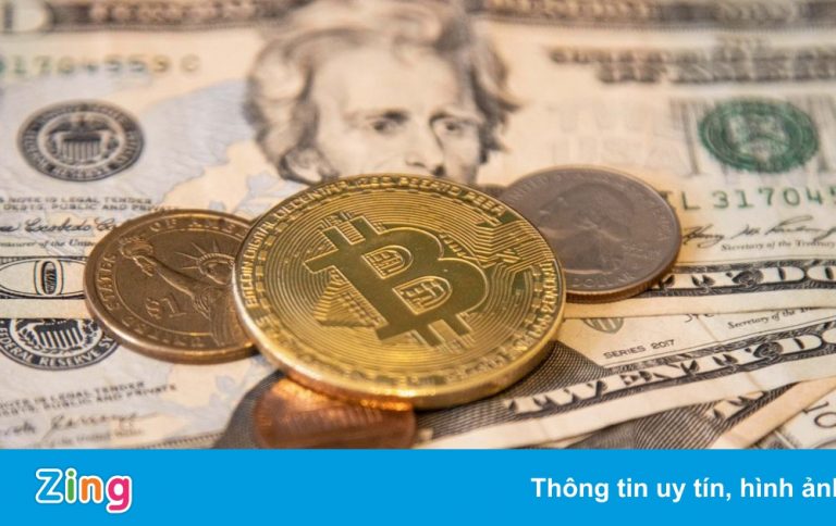 Giá Bitcoin quay đầu sụt giảm