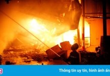 Cháy cửa hàng tạp hóa, 5 người tử vong ở Bình Dương