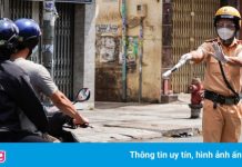 Đưa mẹ đến bệnh viện tái khám, tôi có vi phạm Chỉ thị 16?