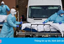 Mỹ vượt mốc trung bình 100.000 ca mắc Covid-19/ngày