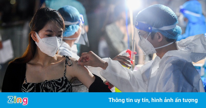 Đại diện WHO: Hãy tiêm loại vaccine có sẵn khi đến lượt bạn