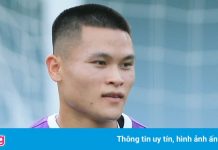 Tuấn Hải vui mừng khi ở cùng phòng với Văn Toàn