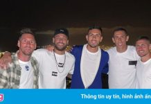 Messi gặp dàn sao PSG trước khi chia tay Barca