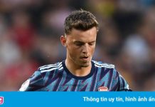 Tân binh 50 triệu bảng của Arsenal bị gọi là gã hề