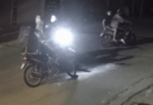 Một cô gái liên quan vụ nữ lao công bị cướp xe máy