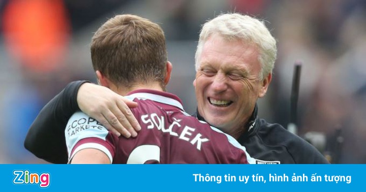 Thầy trò HLV David Moyes dẫn đầu bảng xếp hạng Premier League