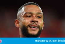 Depay, Grealish ghi bàn đầu tiên cho CLB mới