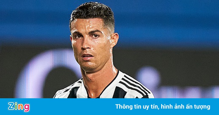 Phản ứng của Ronaldo khi được rủ sang Ligue 1 đối đầu Messi