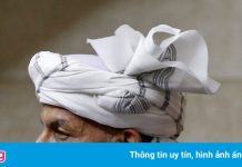 Tổng thống Afghanistan: Tôi chỉ mang theo quần áo
