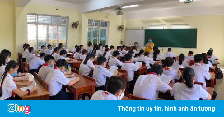 Phụ huynh cùng nhà trường chống sốc cho học sinh lớp 6