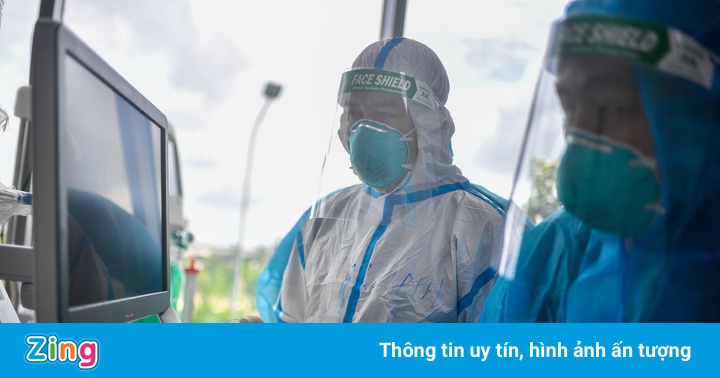 Bồn chứa 32 tấn oxy và sáng kiến ‘đánh chặn từ xa’ của quận 7 Bồn chứa 32 tấn oxy và sáng kiến ‘đánh chặn từ xa’ của quận 7