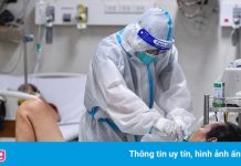 Bộ trưởng Y tế: ‘Phải chuẩn bị cho trận chiến nhanh, mạnh, bền bỉ hơn’