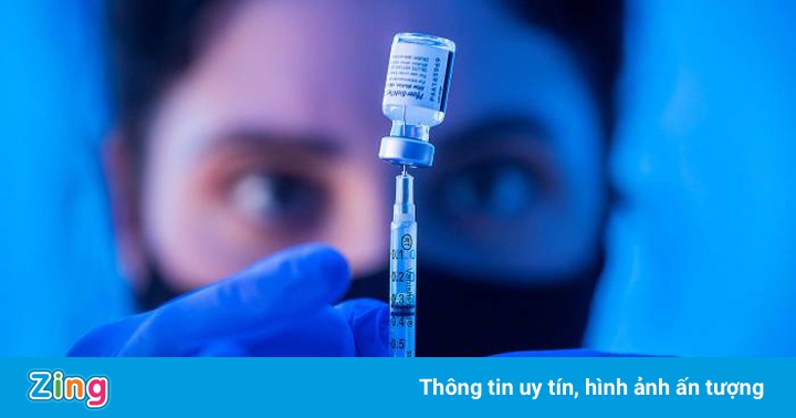 Vì sao giá vaccine Covid-19 cao gấp 5 lần giá gốc?