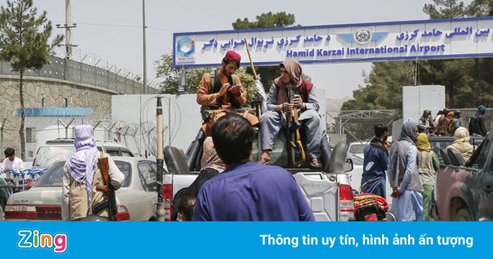 Guardian: Người Afghanistan bị đánh đập trên đường tới sân bay Kabul