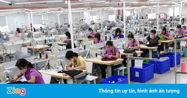 Bộ KHĐT: Có thể kiểm soát dịch bệnh vào cuối năm 2021