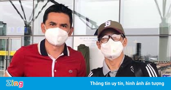 Kiatisuk đi hơn 1.000 km đường bộ trước khi về Thái Lan Kiatisuk đi hơn 1.000 km đường bộ trước khi về Thái Lan