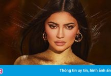 Kylie Jenner đăng ảnh phủ sơn vàng trên người