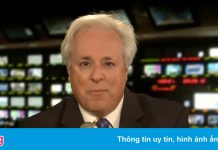 Phát thanh viên Mỹ phản đối vaccine tử vong vì Covid-19