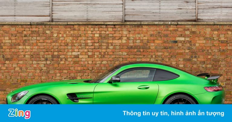 Tùy chọn nào trên Mercedes-Benz chính hãng có giá cao nhất Việt Nam? Tùy chọn nào trên Mercedes-Benz chính hãng có giá cao nhất Việt Nam?