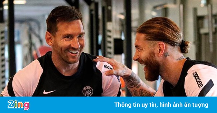 Messi thân thiết với Ramos trong buổi tập đầu tiên ở PSG Messi thân thiết với Ramos trong buổi tập đầu tiên ở PSG