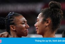 Tuyển bóng chuyền nữ Mỹ khóc khi lần đầu giành HCV Olympic