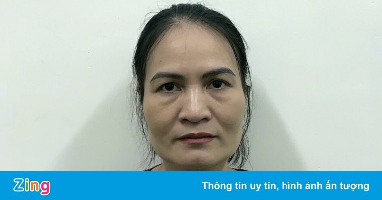 Chuyên viên Tổng cục Đường bộ cấp trái phép giấy luồng xanh