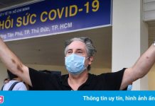 Chuyên gia người Anh kể về hành trình chữa Covid-19 ở TP.HCM