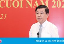 Bí thư Đồng Nai: ‘Nếu để dân đói đợt giãn cách tôi xin từ chức’