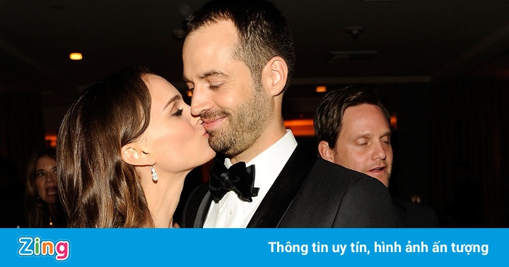 Khi sao hạng A kết hôn cùng đạo diễn, nhân viên đoàn phim Khi sao hạng A kết hôn cùng đạo diễn, nhân viên đoàn phim