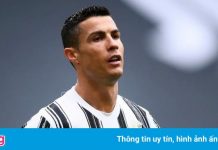 HLV Allegri: ‘Ronaldo ở lại Juventus’