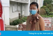 Cảnh sát trực chốt kiểm soát Covid-19 đưa sản phụ vào bệnh viện