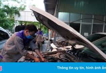 Garage ở Hải Phòng nhận 300 cuộc gọi từ khách có ôtô bị ngập trong mưa