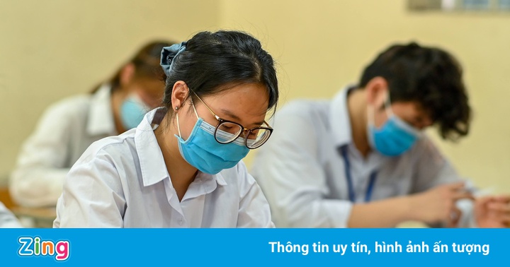 13 thí sinh Hà Tĩnh ra Bắc Giang thi tốt nghiệp THPT đợt 2