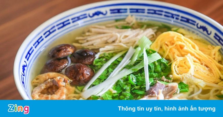 Món ngon Hà Nội từng được giới thiệu trên tem thư Món ngon Hà Nội từng được giới thiệu trên tem thư