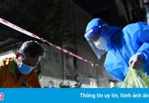 Nhiều địa phương gửi tiền tỷ, lương thực giúp đồng hương ở lại TP.HCM