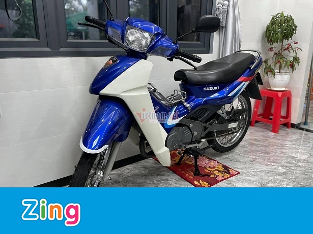 Suzuki RGV 120 biển số đẹp có giá 1 tỷ đồng Suzuki RGV 120 biển số đẹp có giá 1 tỷ đồng