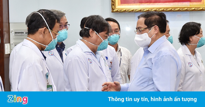 Thủ tướng chỉ đạo chi viện ngay nhân lực cho nơi có nhiều ca nhiễm Thủ tướng chỉ đạo chi viện ngay nhân lực cho nơi có nhiều ca nhiễm