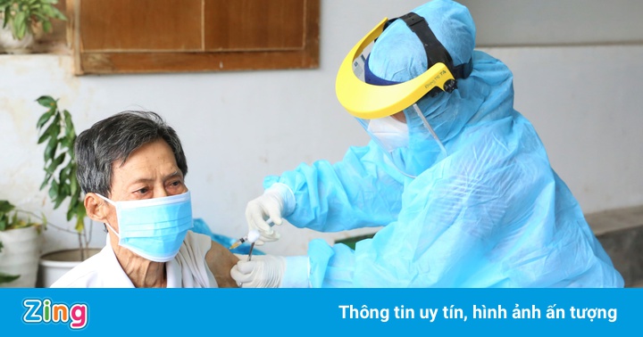 Nhiều tỉnh, thành phố đẩy nhanh tốc độ tiêm vaccine Covid-19